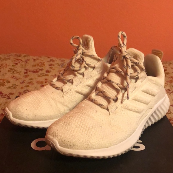 adidas alphabounce size 6